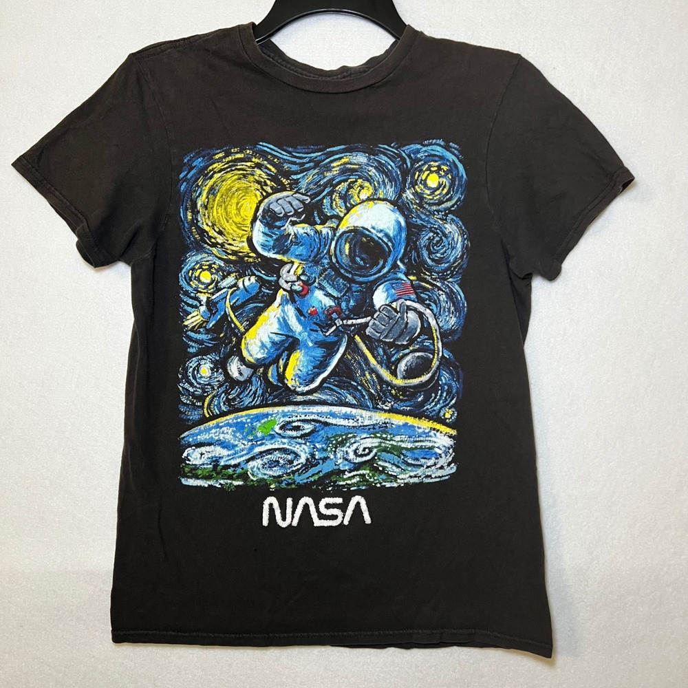 NASA Starry Night Astronaut Black Graphic Tee Space Van Gogh Artistic Grunge S